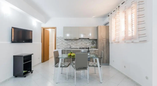 Апартаменты Anna's House Near the Sandy Beach And with Wifi