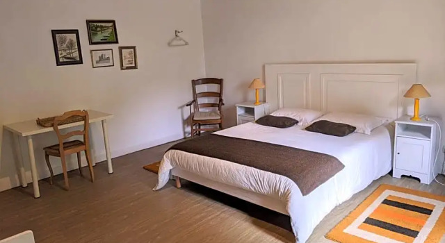 L´Aveneau, Book Hotel Saint-Martin-de-Fraigneau 