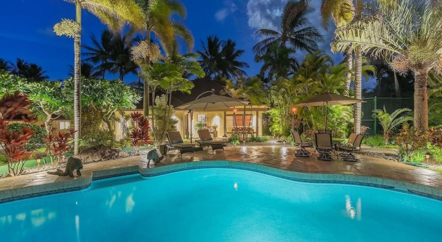 Kailua Shores 8 Bedroom Estate, 预订 酒店 凯卢阿 向风海岸