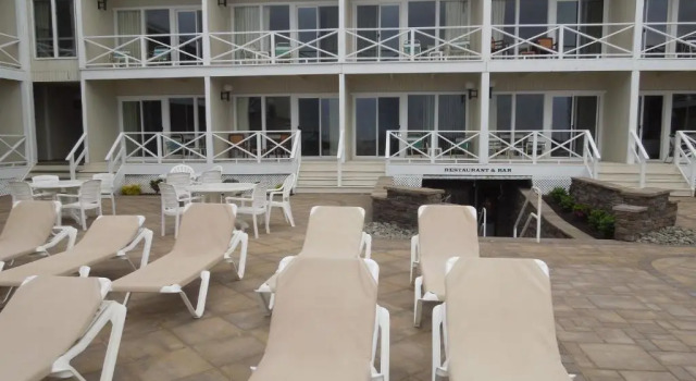 Люкс с 2 комнатами Royal Atlantic Beach Resort