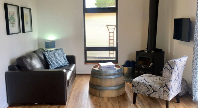 Karawatha Cottages B&B