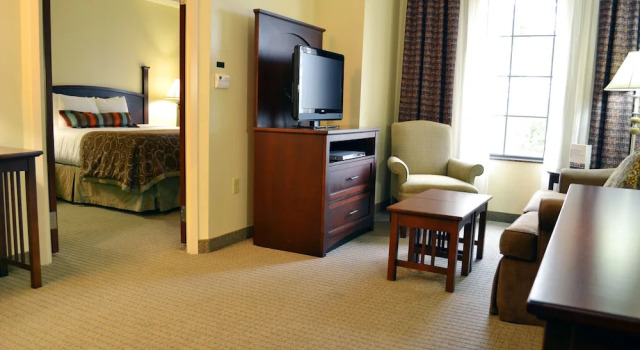 Люкс c 1 комнатой Staybridge Suites Hot Springs by IHG