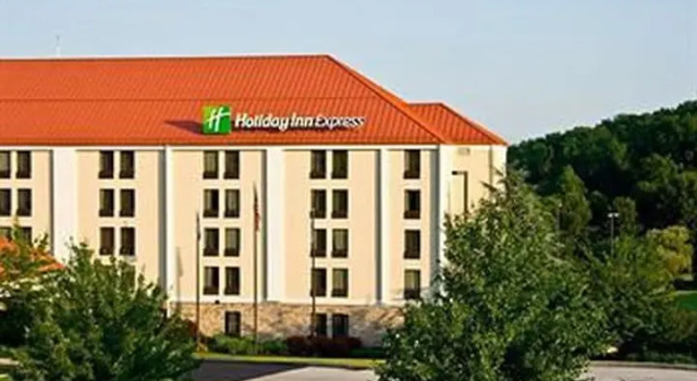 Run of House Best Western Plus Heritage Rail-South York/I-83