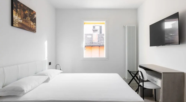 Capo di Lucca White Apartments by Wonderful Italy, Забронировать Апартаменты/квартира Болонья провинция Болонья, рядом с Башня Гарисенда