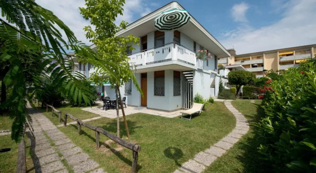 Апартаменты с 2 комнатами Villaggio Diana