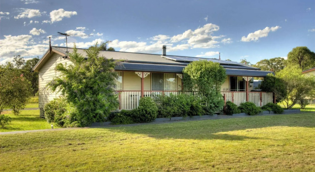 Cottages on Lovedale