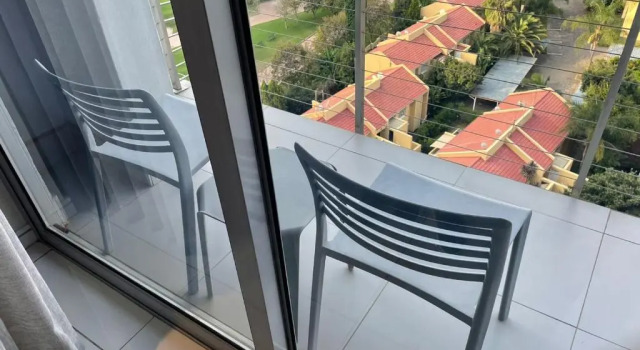 2 bedroom apartment in Sandton!, Boek Appartement Sandton 