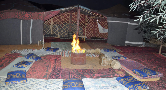 Nasser Palace Hôtel & Bivouacs, Rezervovat Hotel Hotely v Meknes-Tafilalet s parkováním, Parkování
