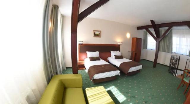 Трёхместный номер Standard Hotel Fantanita Haiducului