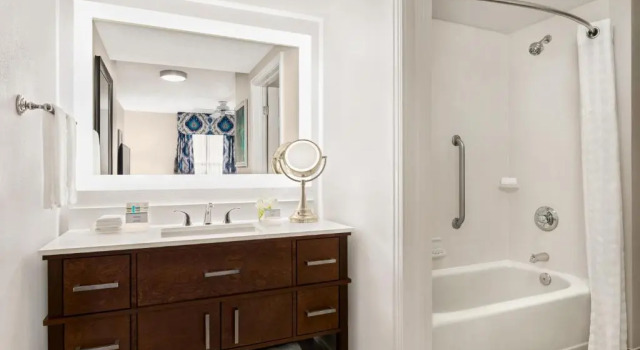 Номер Standard с видом на бассейн Homewood Suites by Hilton Fort Myers