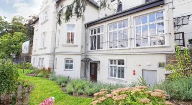 Versant Hotel & Spa, Забронировать Курортный отель  