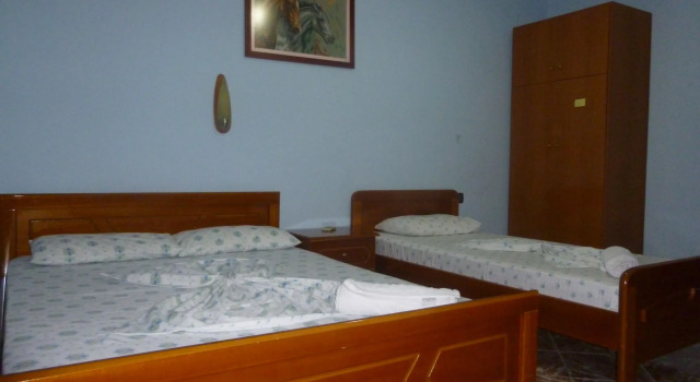 Villa Crystal, Varaa Villa Sarandë Vlorë County