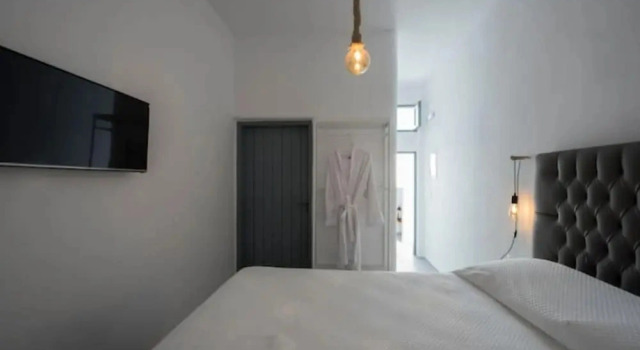 Коттедж Onirondas Villas Dom Style in Fira City