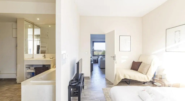 Appartement vue sur le golf et baie de St Briac, Rezerwuj Apartament  