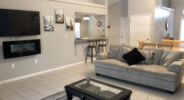 Lovely 4 Bed Home with Private Pool in Disney Area LWR371MR