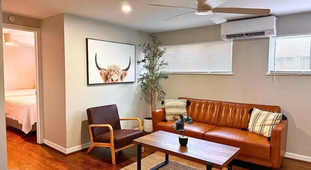 Modern 2 Bed Near Rice University