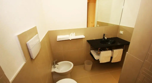Standard Dreier Zimmer Khalisah