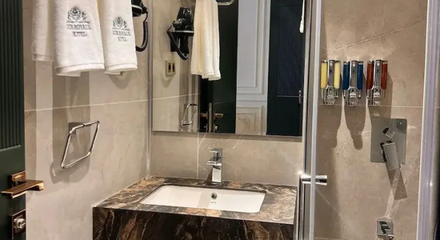 Номер Standard Sur Royals Hotel