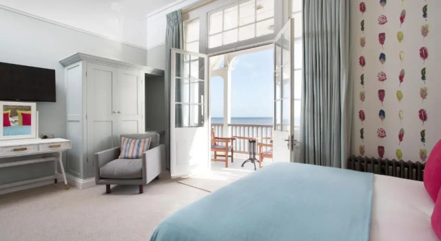 Номер Standard Royal Hotel
