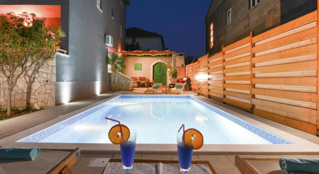 New Luxury Apartment - Villa with private swimming pool and nice covered terrace, Забронировать Апартаменты/квартира Апартаменты Задар, Апартаменты/квартира