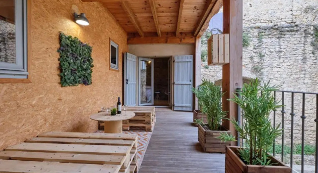 Апартаменты Mélina - appartement dans les remparts de la Bastide avec parking et terrasse