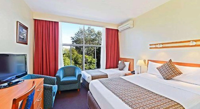 Comfort Inn North Shore Hotel, Забронировать Отель Отели Sydney Region с бассейном, Бассейн