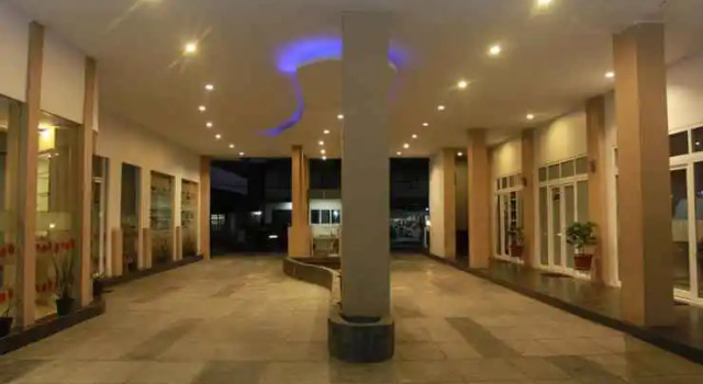 Mutiara Balige Hotel, Rezerwuj Hotel Balige Sumatra