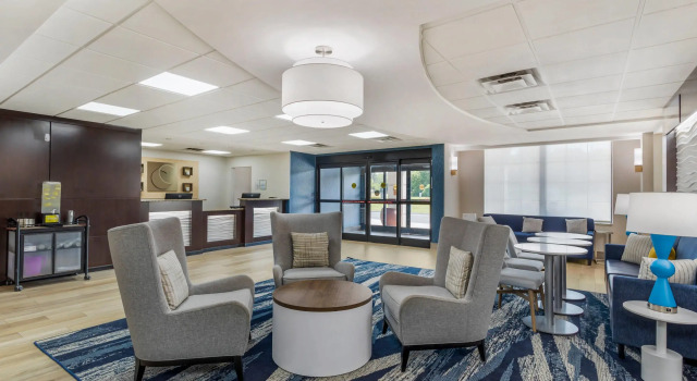 Comfort Inn Oak Ridge - Knoxville, Prenota Hotel Oak Ridge Tennessee