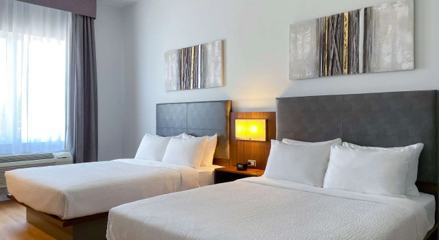 Четырёхместный номер Standard Quality Inn