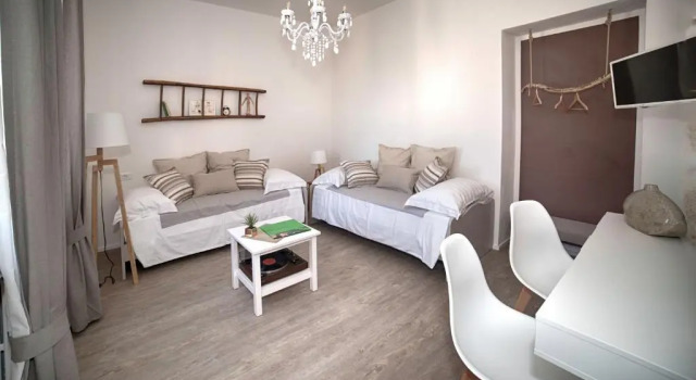aMarti Suites B&B, Забронировать Отель Отели и гостиницы Санто-Стефано-ди-Магра, Отель