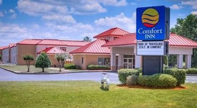 Люкс Deluxe Best Western Milton Inn