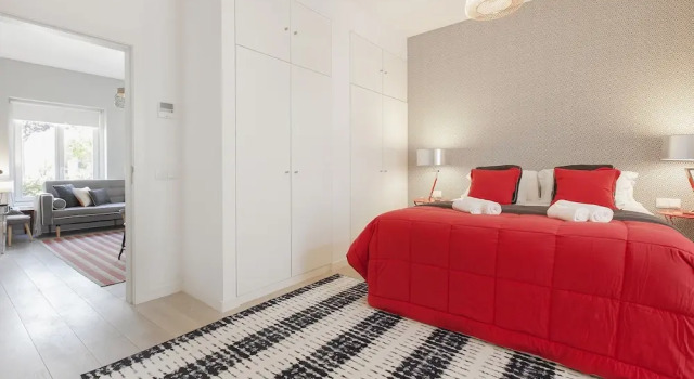 Sweet Inn Apartment - Mesquitela, Забронировать Апартаменты/квартира Отели Лиссабона с парковкой, рядом с Рештаурадориш, Парковка