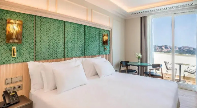 Двухместный номер Superior с балконом и с видом на бассейн Barceló La Nucía Palms