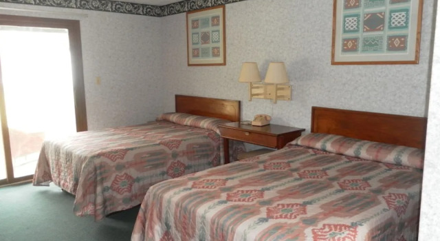 Tidewater Motel, Rezervați Motel Hayes Virginia