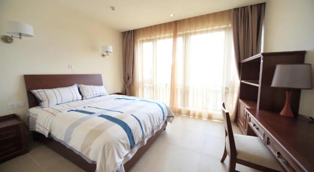 Hainan Qinheyuan Adult Year Club Aparthotel, Book Hotel Lingshui Hainan