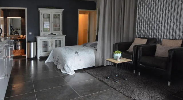 Студия Deluxe Bed & Breakfast "aan de banis"