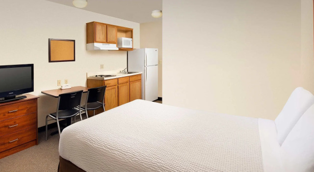 WoodSpring Suites Midland