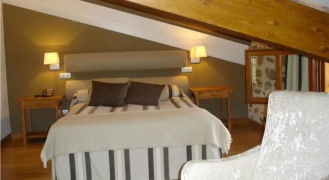 Полулюкс Hostal Casa Masip