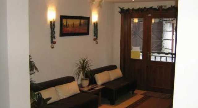 Todeva House