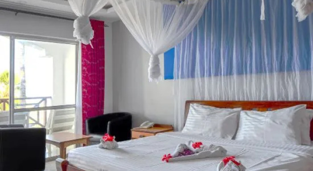 Номер Deluxe Sai Rock Beach Hotel & Spa