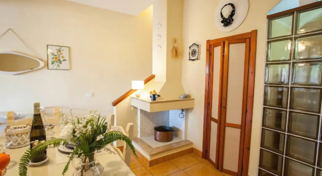 Strelitzia Holiday House, Забронировать Отель Куарту-Сант-Элена Южная Сардиния