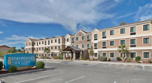 Люкс c 1 комнатой Staybridge Suites Tucson Airport by IHG