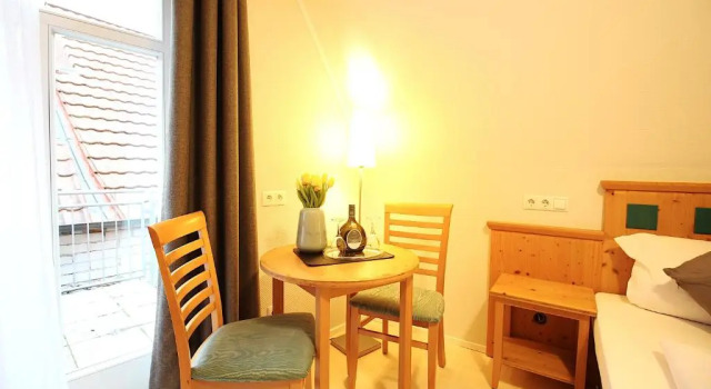 Двухместный номер Standard с балконом Aparthotel Alte Schmiede Dettelbach