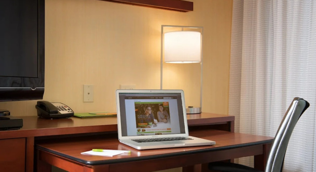 Двухместная студия Courtyard by Marriott Hanover Lebanon