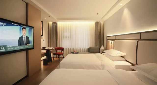 Двухместный номер Comfort Xi'an Rongmin International Hotel