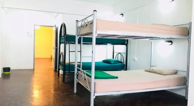 B7 Hostel
