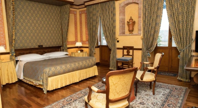 Triplu suite junior Fonte Cesia