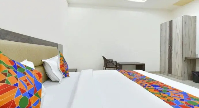 Fabhotel Lakhdatar, Rezerwuj Hotel Dźajpur 