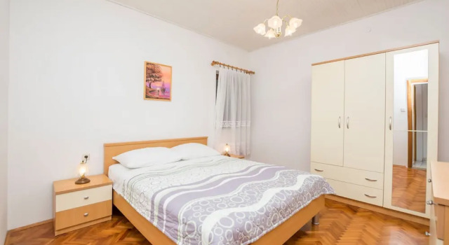 Apartments Tome, Prenota Appartamento Povljana (Pogliana) 