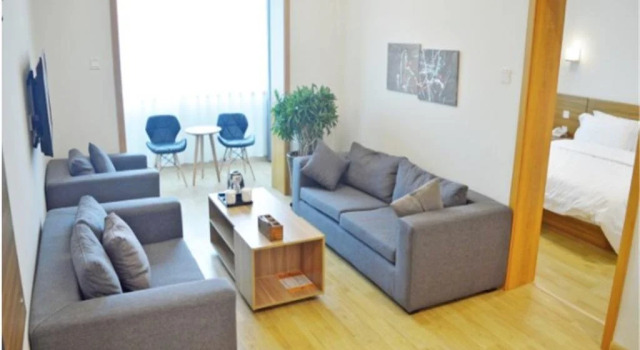 Qingmu Business Hotel Tianshanhai